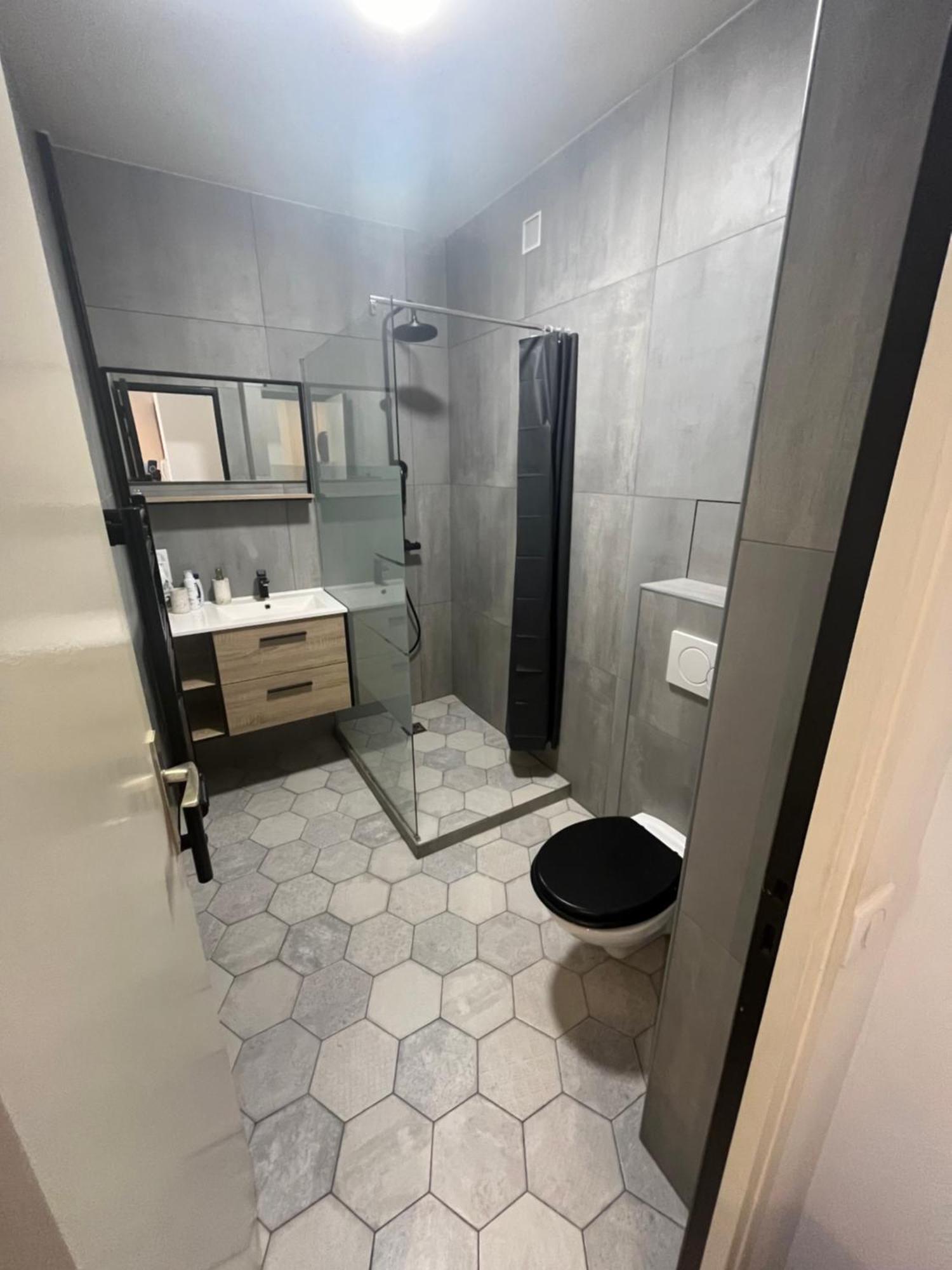 Le Borrigo Pick Up Airport Apartment *